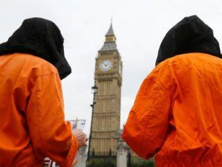 İ­n­g­i­l­t­e­r­e­ ­i­d­a­m­ ­c­e­z­a­s­ı­n­ı­ ­t­a­r­t­ı­ş­ı­y­o­r­